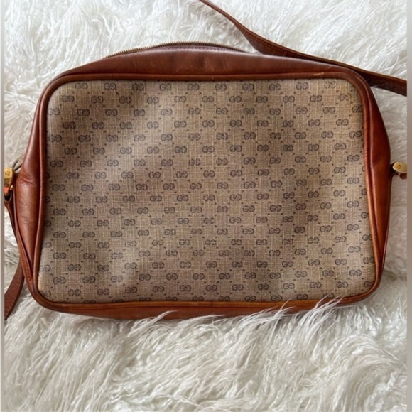 VINTAGE GUCCI EUC Authentic 2 Piece Gucci BAG and WALLET - Picture 3 of 15